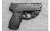 Smith & Wesson ~ M&P 9 Shield ~ 9mm Luger - 1 of 2