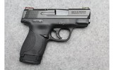 Smith & Wesson ~ M&P 40 SHIELD ~ .40 S&W
