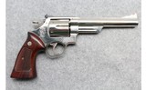 Smith & Wesson ~ 629-2 ~ .44 Magnum