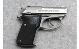 Beretta ~ 3032 Tomcat ~ .32 Auto - 1 of 2