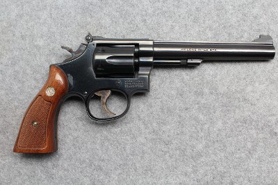 Smith & Wesson ~ 17-4 ~ .22 Long Rifle