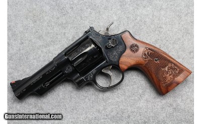 Smith & Wesson ~ 29-10 ~ .44 Magnum
