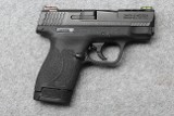 Smith & Wesson ~ M&P 40 SHIELD M2.0 Performance Center ~ .40 S&W - 1 of 2