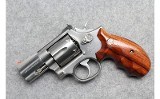 Smith & Wesson ~ 686-1 ~ .357 Magnum - 2 of 2