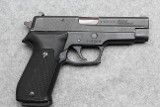 Sig Sauer ~ P220 ~ .45 Auto - 1 of 2 Sig Sauer ~ P220 ~ .45 Auto - 1 of 2