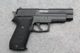 Sig Sauer ~ P220 ~ .45 Auto