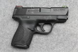 Smith & Wesson ~ M&P 9 SHIELD ~ 9mm Luger