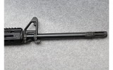 Smith & Wesson ~ M&P-15 ~ 5.56x45mm NATO - 4 of 10