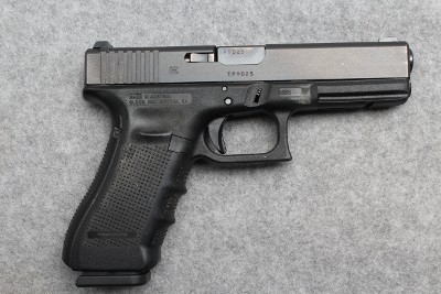 Glock ~ 22 Gen 4 ~ .40 S&W