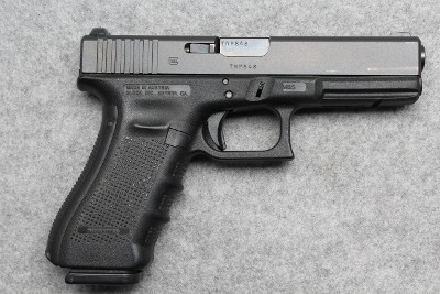 Glock ~ 17 Gen 4 ~ 9mm Luger