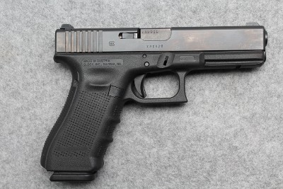 Glock ~ 17 Gen 4 ~ 9mm Luger