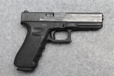 Glock ~ 17 Gen 4 ~ 9mm Luger