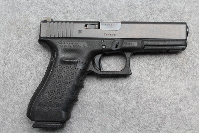 Glock ~ 17 Gen 4 ~ 9mm Luger