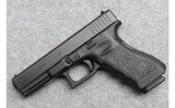 Glock ~ 22 ~ .40 S&W - 2 of 2