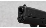 Glock ~ G42 Subcompact ~ .380 ACP - Image 5 of 7