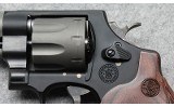 Smith & Wesson ~ Model 327 ~ .357 Magnum - 3 of 7