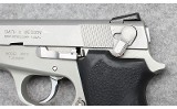 Smith & Wesson ~ Model 3913 ~ 9mm Luger - 3 of 7