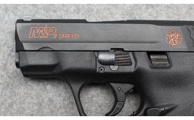 Smith & Wesson ~ M&P9 Shield ~ 9mm Luger - Image 4 of 7