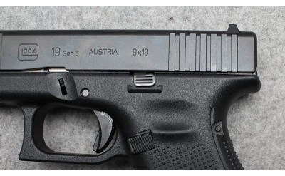 Glock ~ G19 Gen 5 ~ 9mm Luger - Image 3 of 7