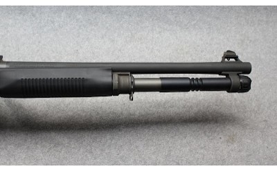 Benelli ~ M4 ~ 12 Gauge - Image 4 of 10