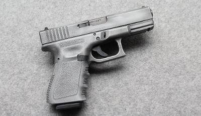 Glock ~ 19 ~ 9MM Luger - Image 1 of 7
