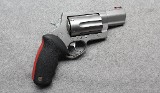 Taurus ~ Judge Magnum ~ .45 LC / .454 Casull / .410 Gauge - Image 1 of 6