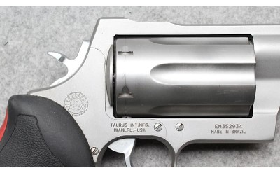 Taurus ~ Judge Magnum ~ .45 LC / .454 Casull / .410 Gauge - Image 6 of 6