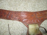 Original AntiqueVisalia Floral Hand Tooled Holster for a Colt SAA in very good condition. - 3 of 8