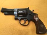 Smith & Wesson - 3 of 13