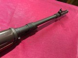 Early Springfield
M1A1 This early Springfield M-14
must see!! - 5 of 13
