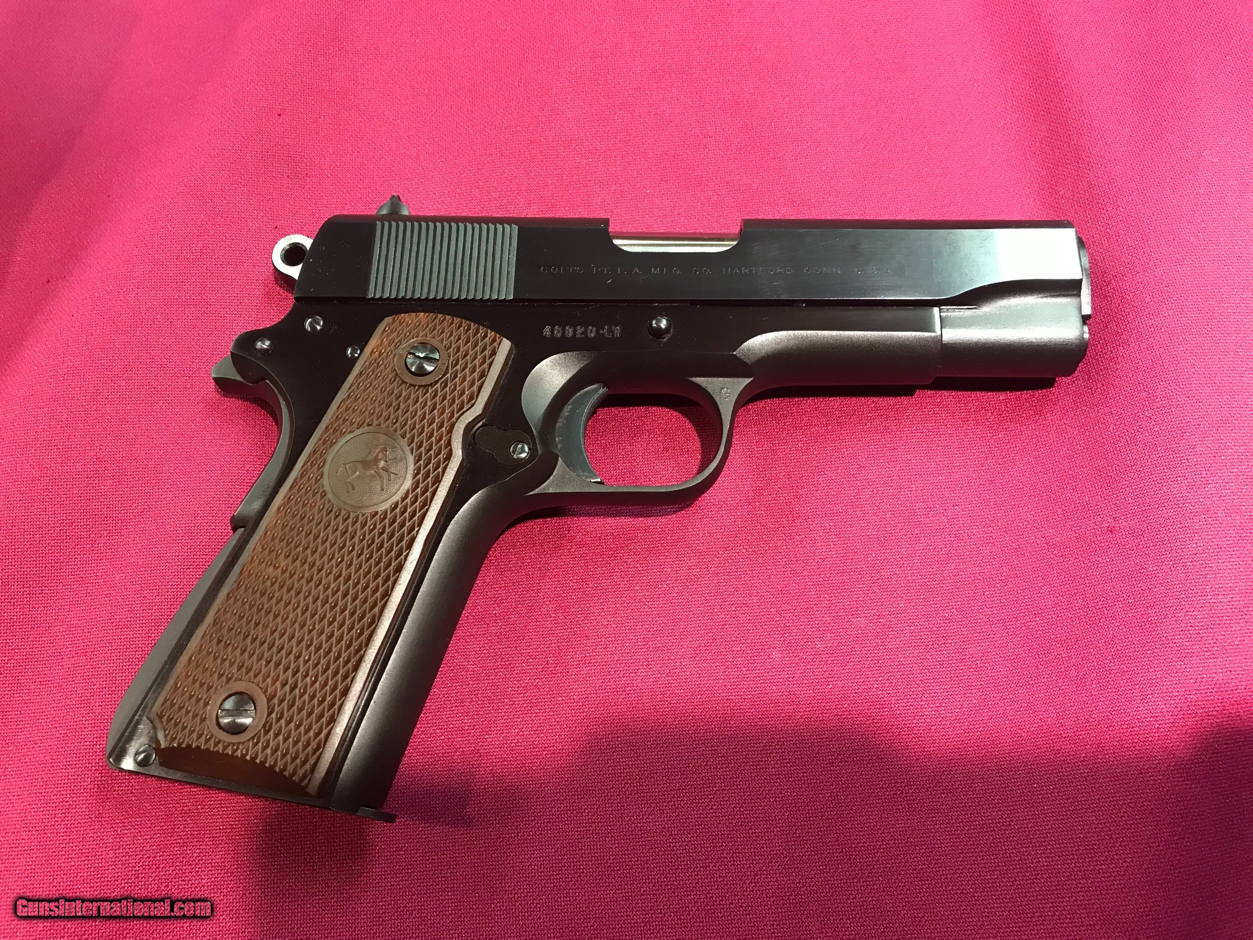 Colt Commander LW .45 acp11 is al