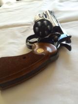 Colt Python 357 Magnum - 3 of 7