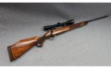 Weatherby Mark V .308 Winchester - 1 of 9