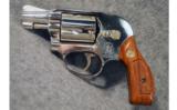 Smith & Wesson ~ Model 38 Airweight ~ .38 Special Revolver - 2 of 3