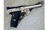 Smith & Wesson SW22 Victory semi-automatic .22 lr - 2 of 2