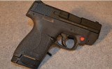 Smith & Wesson ~ M&P 9 Shield M2.0 ~ 9 mm Luger - 1 of 7