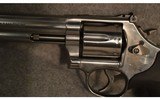 Smith & Wesson ~ 686-6 ~ .357 Magnum - 3 of 8