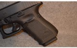 Glock ~ 19 Gen 4 ~ 9MM Luger - 2 of 9