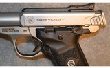 Smith & Wesson ~ SW22 Victory ~ .22 LR - 7 of 8