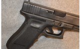 Glock ~ 17 Gen ~ 9MM - 3 of 8
