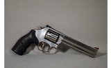 Smith & Wesson ~ 686-6 ~ .357 Mag