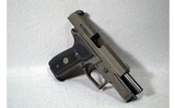 SIG Sauer ~ P229 - 4 of 5