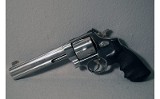 Smith & Wesson ~ 629-5 ~ .44 Mag - 1 of 4