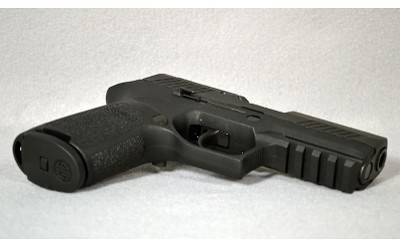 Sig Sauer ~ P320 ~ 9mm - Image 4 of 5