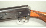 Browning ~ Light Twelve ~ 12 Ga - 5 of 11