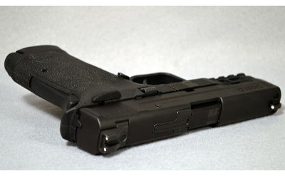 Smith & Wesson ~ Shield EZ ~ .30 Super Carry - Image 2 of 6