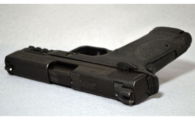 Smith & Wesson ~ Shield EZ ~ .30 Super Carry - Image 3 of 6