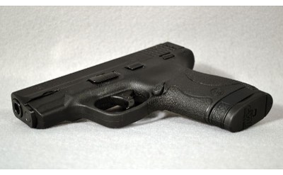 Smith & Wesson ~ M&P9 Shield ~ 9mm - Image 5 of 6