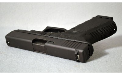 Glock ~ 23 ~ .40 S&W - Image 2 of 6