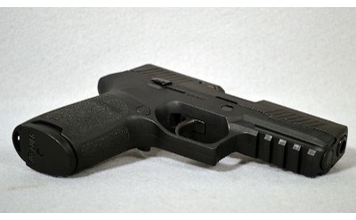 Sig Sauer ~ P320 ~ 9mm - Image 5 of 6